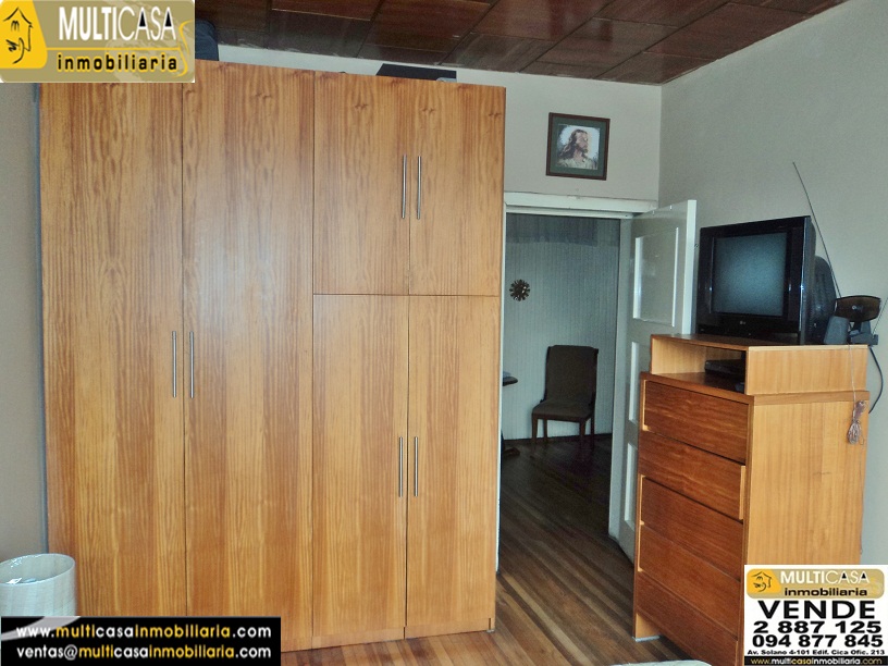 Casa en Venta a crédito de 6 departamentos sector Centro de la Ciudad Cuenca - Ecuador
