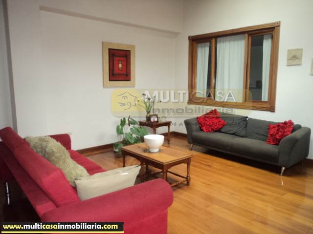 Casa Comercial en Venta a crédito sector Centro de la Ciudad Cuenca-Ecuador