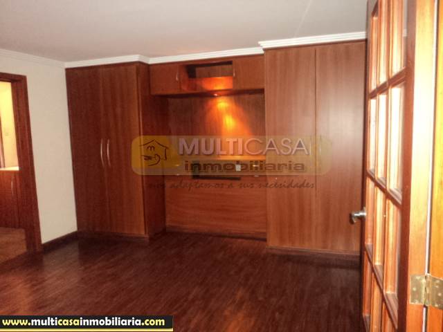 Casa Rentera en Venta a crédito sector La Republica Cuenca-Ecuador