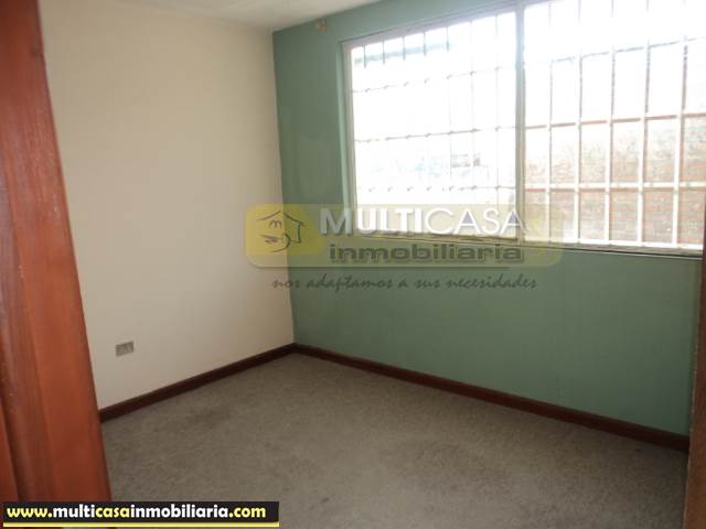 Casa Comercial en Venta de Dos departamentos a crédito Sector La República Cuenca-Ecuador