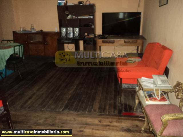 Venta de Casa Antigua a crédito sector Centro de la Ciudad Cuenca - Ecuador