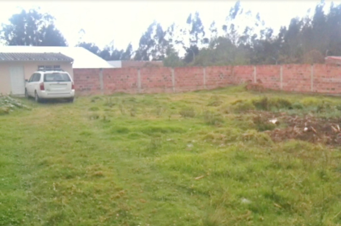 Lote Economico en Venta a Crédito sector Ordoñez Lazo Cuenca - Ecuador