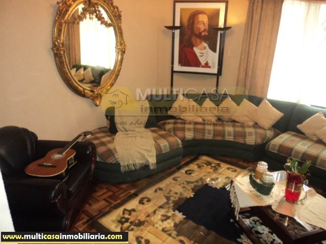 Casa Rentera en Venta con mini departamento, local comercial Sector Totoracocha Cuenca-Ecuador