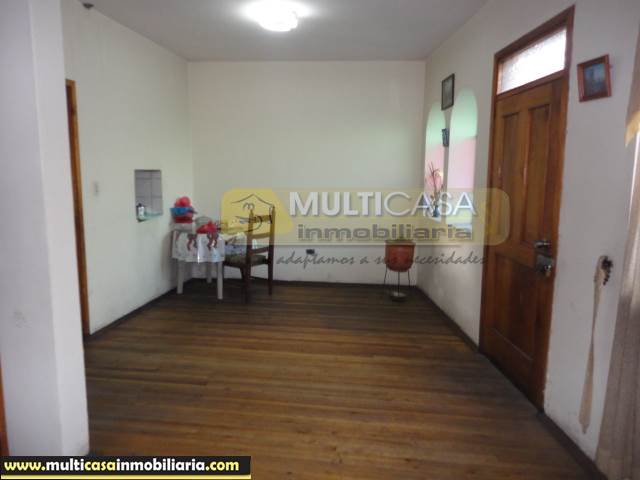 Casa rentera en Venta a Crédito sector Centro de la Ciudad Cuenca-Ecuador