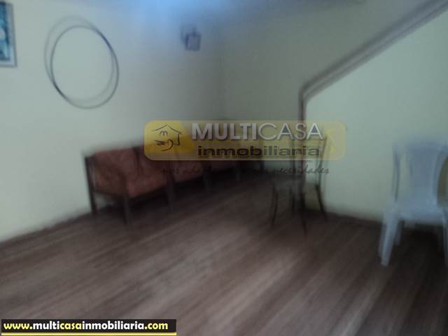 Casa con Terreno en Venta a Crédito con Línea de Fábrica sector Don Bosco Cuenca-Ecuador