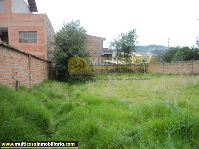 Casa con Terreno en Venta a Crédito con Línea de Fábrica sector Don Bosco Cuenca-Ecuador