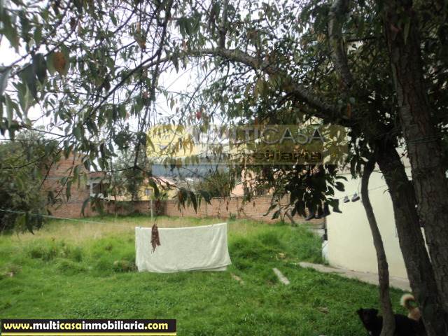 Terreno con Casa en Venta a Crédito con Línea de Fábrica sector Don Bosco Cuenca-Ecuador