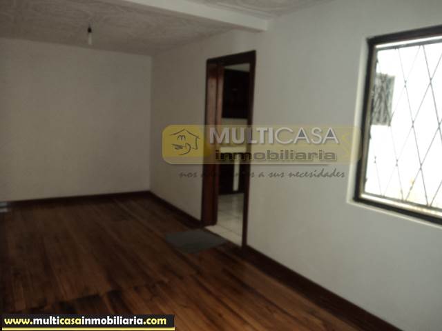 Casa Comercial en Venta a Crédito Sector Feria Libre Cuenca-Ecuador