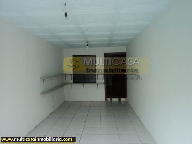 Casa de dos Departamentos en Venta a Crédito Sector Feria Libre Cuenca-Ecuador