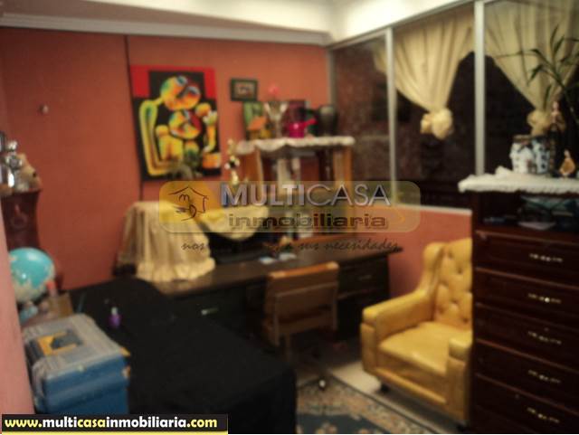 Edificio Comercial en Venta a Crédito Sector Feria Libre Cuenca-Ecuador