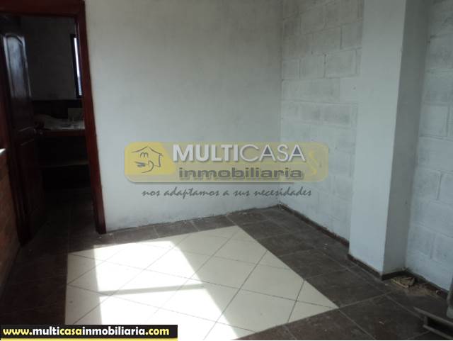 Edificio Comercial en Venta a Crédito Sector Feria Libre Cuenca-Ecuador