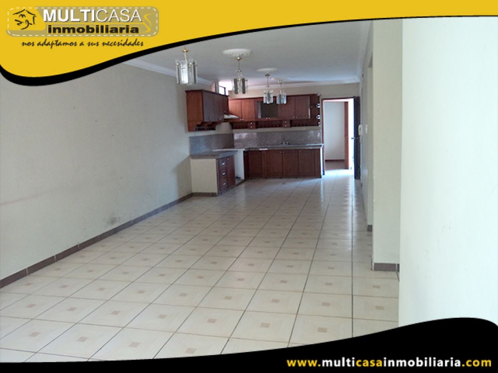 Arriendo Departamento de tres Dormitorios mas Terraza en Calle Mariano Azuela y Ave. Pumapungo sector Empresa Eléctrica Cuenca - Ecuador