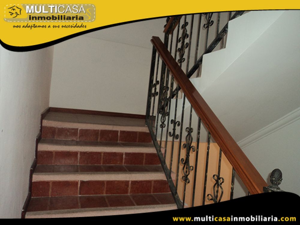 Arriendo Departamento de tres Dormitorios mas Terraza en Calle Mariano Azuela y Ave. Pumapungo sector Empresa Eléctrica Cuenca - Ecuador