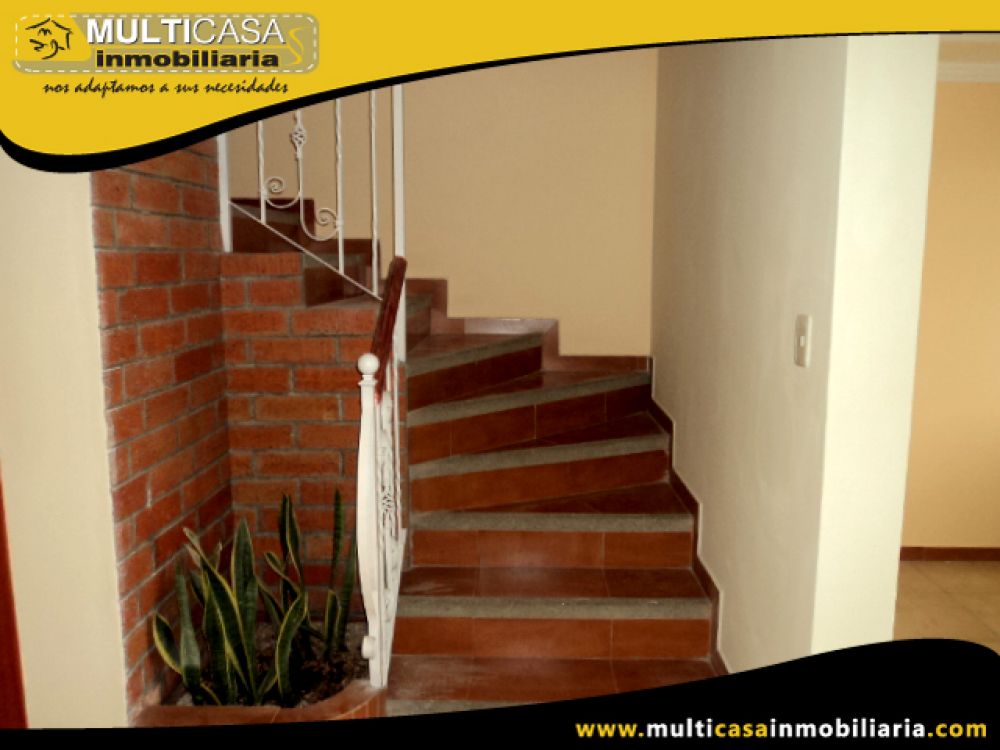 Venta de Hermosa Casa con excelentes acabados a crédito sector El Cebollar Cuenca-Ecuador