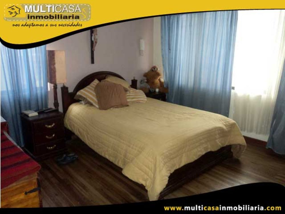 Casa comercial en Venta a Crédito Sector Remigio Crespo Cuenca-Ecuador