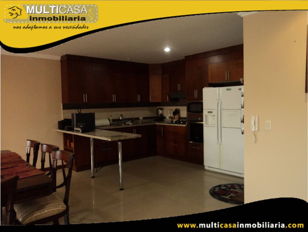 Venta de Hermoso Departamento a crédito con garaje Sector Av. Ordóñez Lazo Cuenca-Ecuador