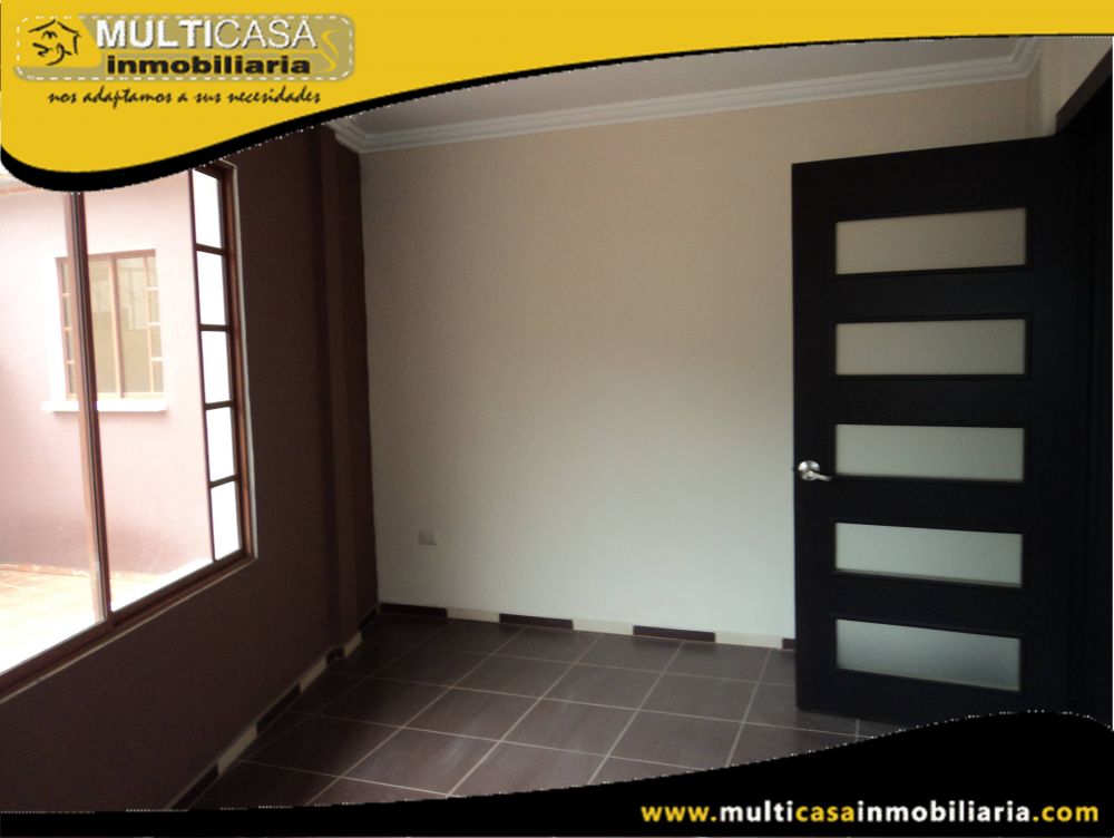 Casa en Venta a Crédito Sector Las Orquídeas Cuenca-Ecuador