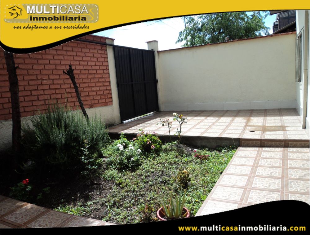 Casa Comercial en Venta a Crédito Sector Héroes de Verdeloma Cuenca - Ecuador