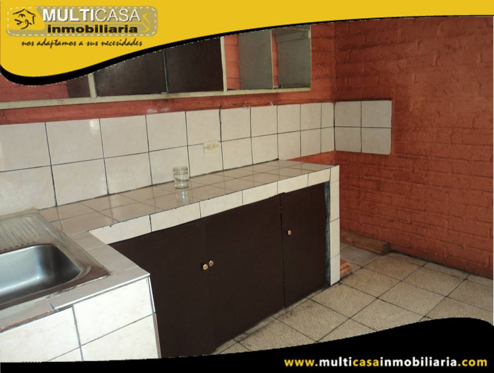Casa Comercial en Venta a Crédito Sector Héroes de Verdeloma Cuenca - Ecuador