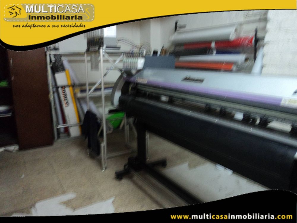 Casa Comercial en Venta a Crédito Sector Chola Cuencana Cuenca-Ecuador