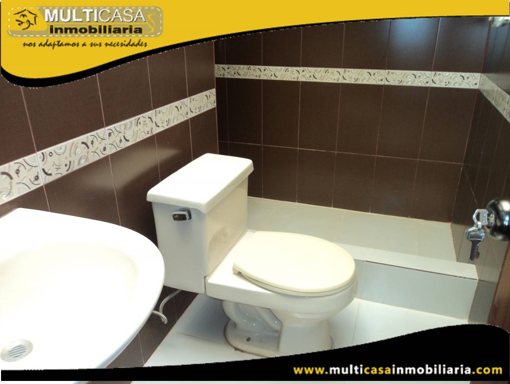 Venta de hermosa casa por estrenar a crédito con garaje para dos vehículos Sector Colegio Borja Cuenca-Ecuador