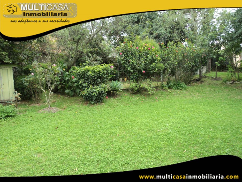 Terreno en Venta a Crédito con todas las obras Sector Las Orquídeas Cuenca-Ecuador