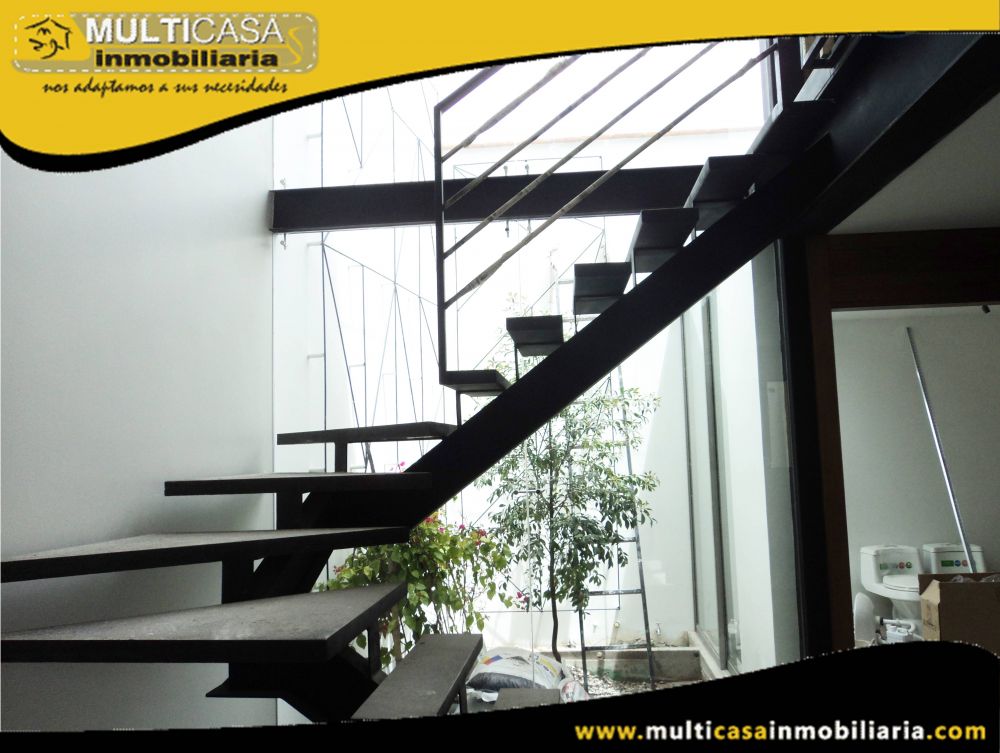 Casa en Venta a Crédito en Condominio Sector Don Bosco Cuenca-Ecuador