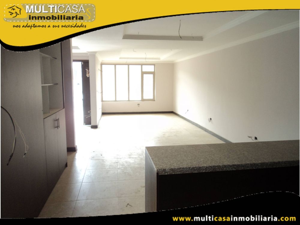 Casa en Venta a Crédito por estrenar Sector Pencas Cuenca-Ecuador