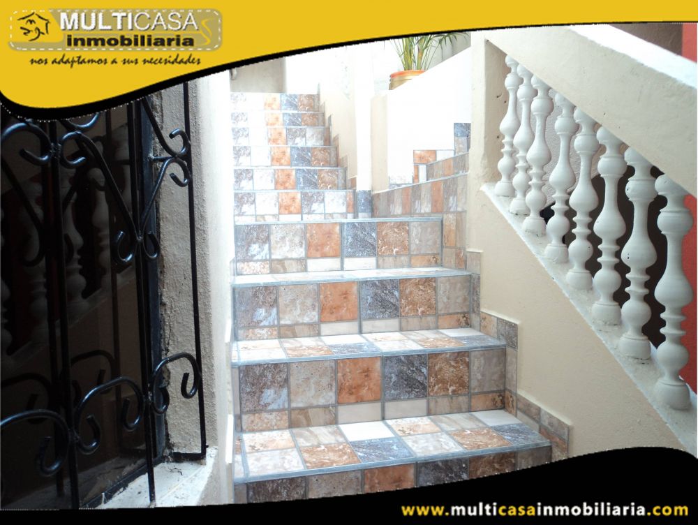 Dos Casas con Dos Departamentos cada Casa en Venta a Crédito Sector Gonzalez Suarez Cuenca-Ecuador