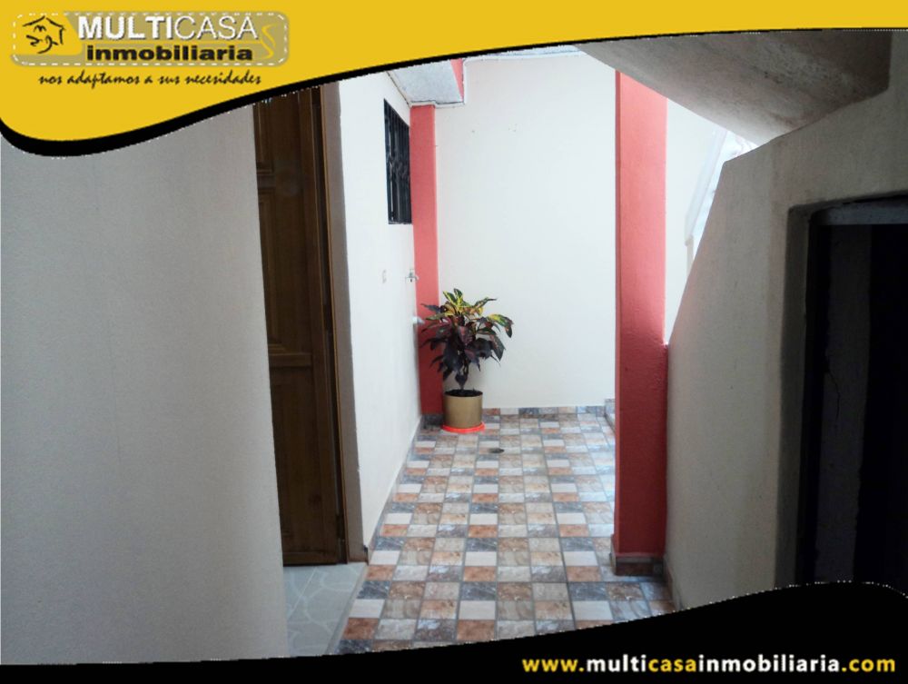 Dos Casas con Dos Departamentos cada Casa en Venta a Crédito Sector Gonzalez Suarez Cuenca-Ecuador