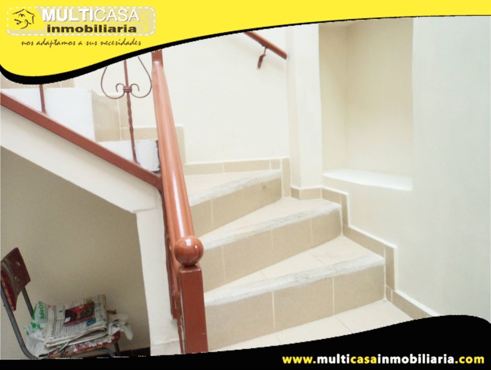 Arriendo Casa Comercial  Sector Centro de la Ciudad Cuenca-Ecuador