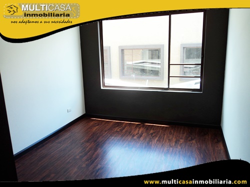 Arriendo Casa en Condominio Privado Sector Av. Primero de Mayo Cuenca-Ecuador
