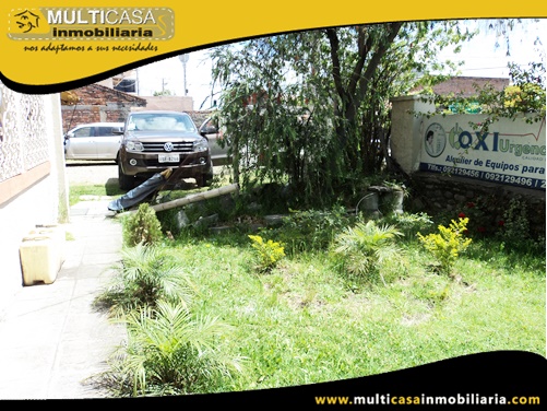 Casa en Venta a Crédito con Dos Departamentos Sector Totoracocha Cuenca-Ecuador