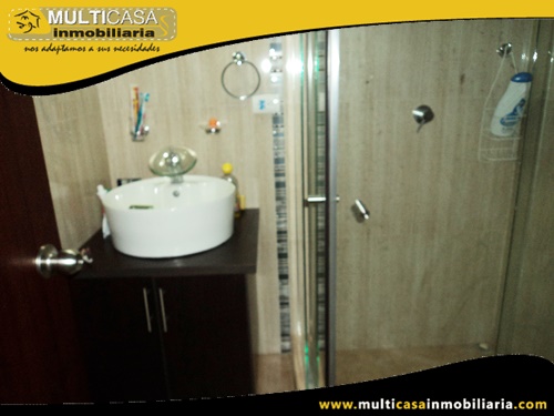 Casa en Venta a Crédito con Dos Departamentos Sector Totoracocha Cuenca-Ecuador