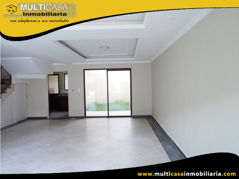 Casa en Arriendo en Condomio Privado Sector Ordoñez lasso Cuenca - Ecuador
