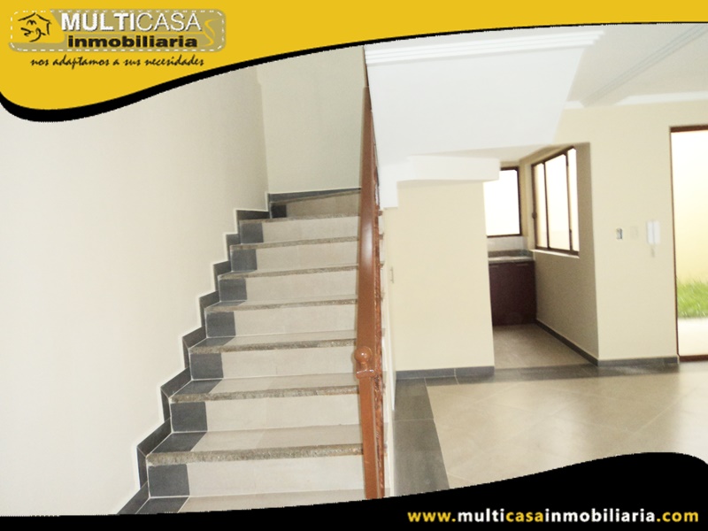 Casa en Arriendo en Condomio Privado Sector Ordoñez lasso Cuenca - Ecuador