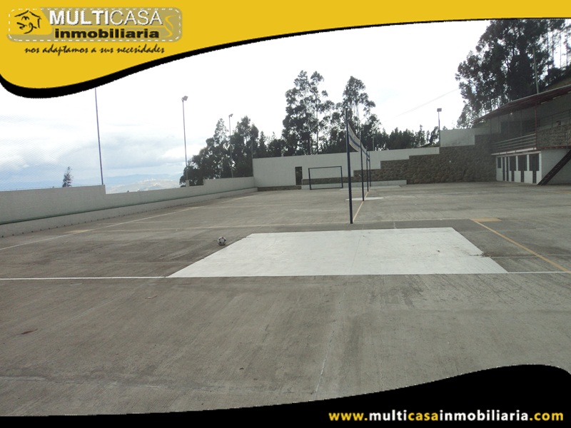 Venta de Complejo Deportivo a Crédito Sector San Joaquín Cuenca-Ecuador