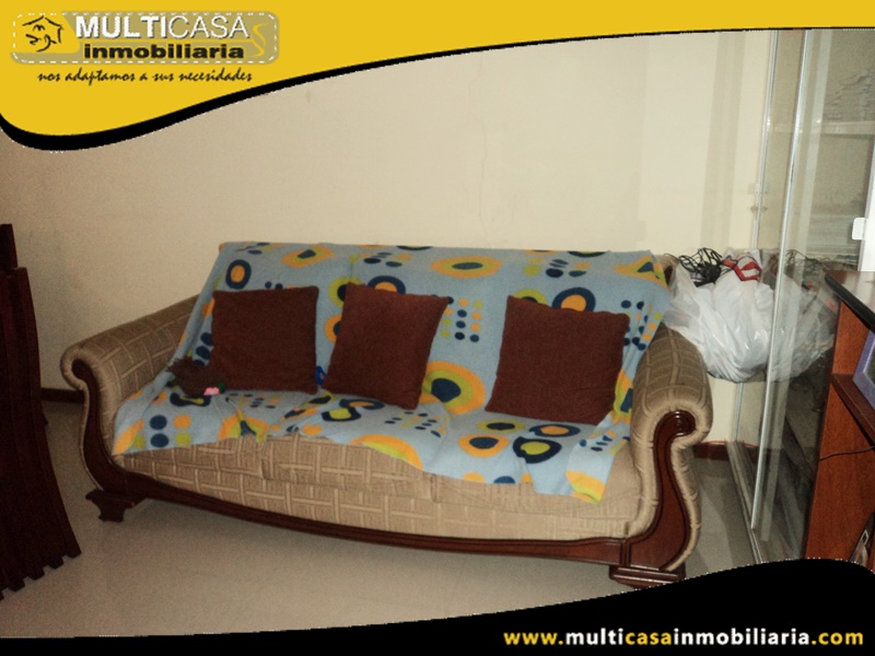 Casa Comercial en Venta a Crédito Sector Narancay Cuenca-Ecuador
