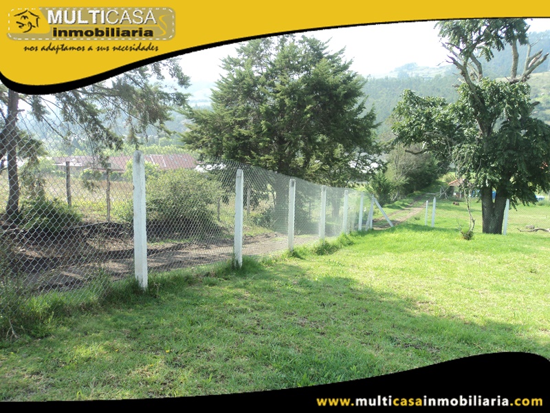 Casa con Terreno en Venta a Crédito Sector Zhullin Azogues-Ecuador