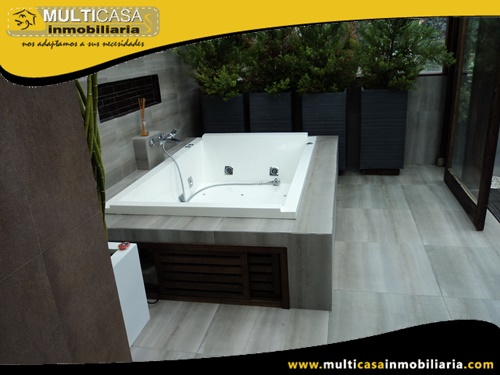 Departamento en Venta a Crédito Sector Zona Rosa Cuenca - Ecuador